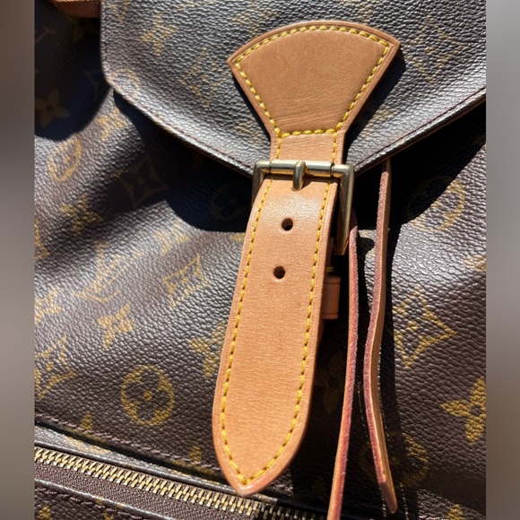 Louis Vuitton Backpack - Picture 6 of 16